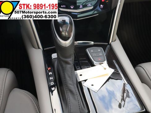 Used 2016 Cadillac XTS Luxury w/ Driver Awareness Package AWD/4WD image 20