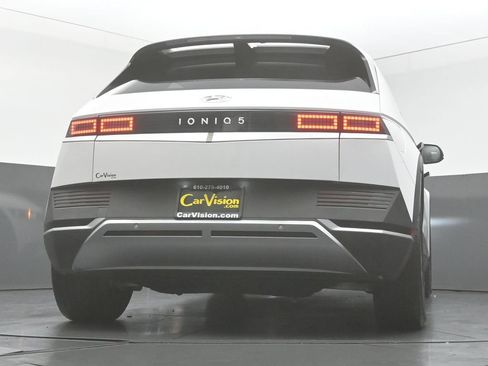 Used 2024 Hyundai Ioniq 5 SEL RWD image 47