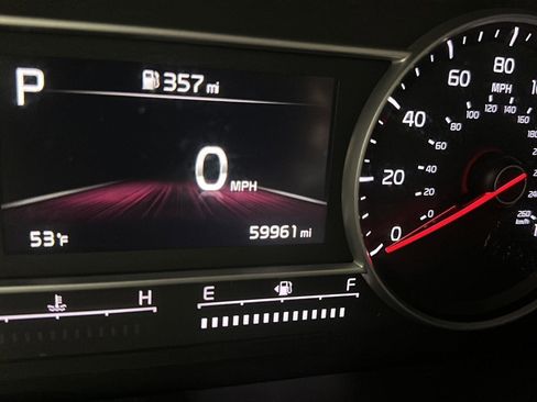 Used 2022 Kia Sorento S w/ Panoramic Sunroof Package image 12