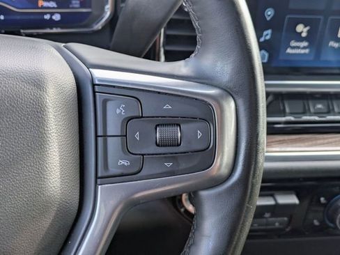 Used 2025 Chevrolet Silverado 1500 LT RWD image 18