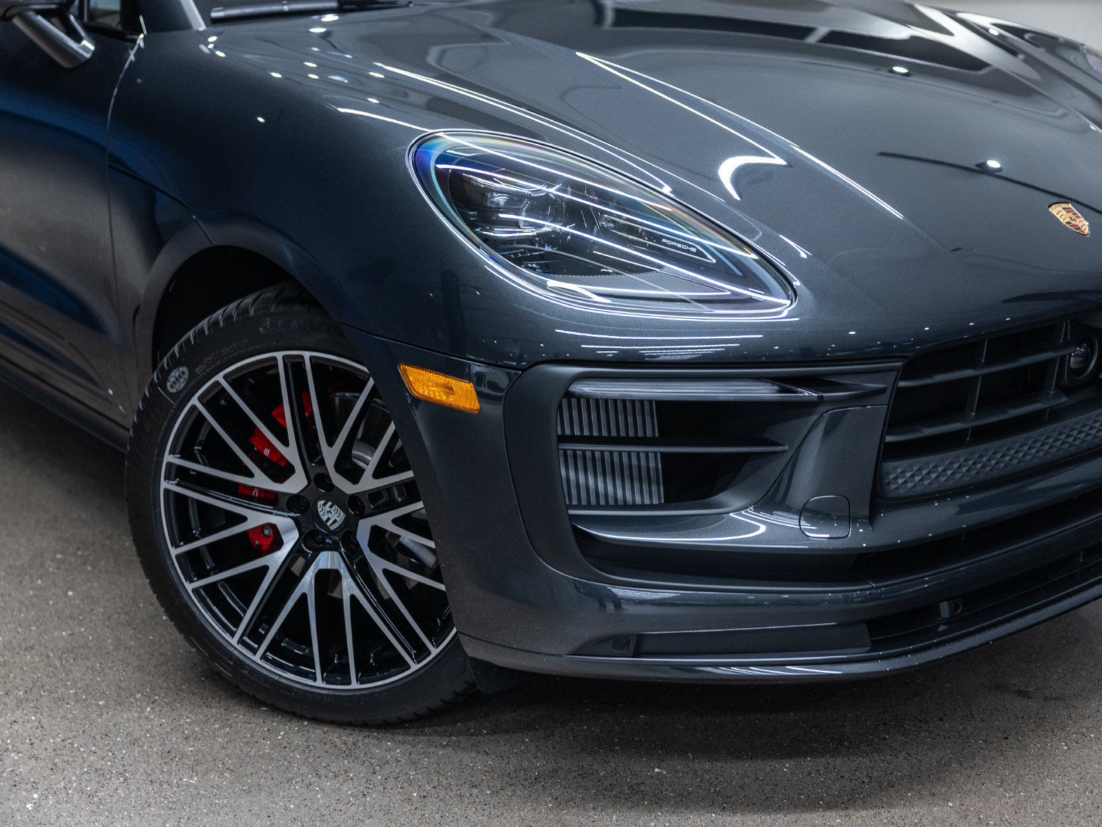 Certified 2026 Porsche Macan S AWD/4WD image 7