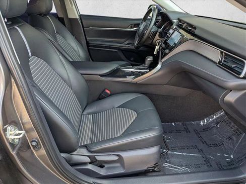 Certified 2019 Toyota Camry SE w/ Carpet Mat Package FWD image 19