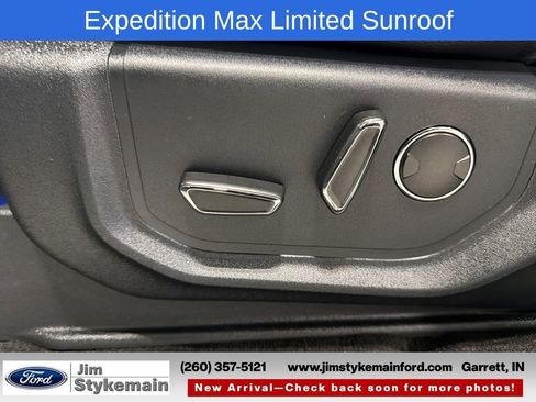 Used 2020 Ford Expedition Max Limited w/ Equipment Group 303A AWD/4WD image 19