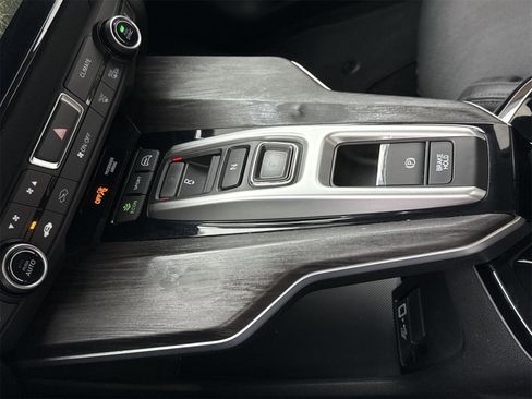 Used 2018 Honda Clarity Touring image 30