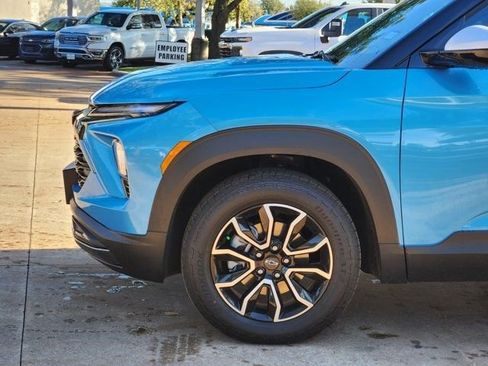 Used 2025 Chevrolet TrailBlazer ACTIV w/ Driver Confidence Package image 16