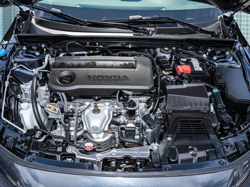 Certified 2025 Honda Civic Sport image 37