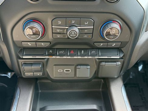 Used 2020 Chevrolet Silverado 1500 RST w/ All-Star Edition image 26