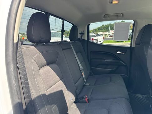 Used 2020 GMC Canyon SLE w/ Driver Alert Package AWD/4WD image 25