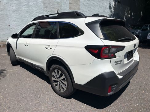 Used 2020 Subaru Outback Premium w/ Popular Package #1 AWD/4WD image 4
