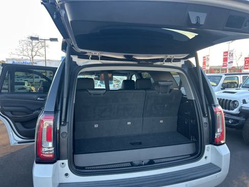 Used 2018 GMC Yukon SLT w/ Open Road Package image 33