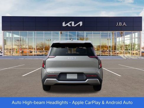 New 2026 Kia EV9 Wind image 5
