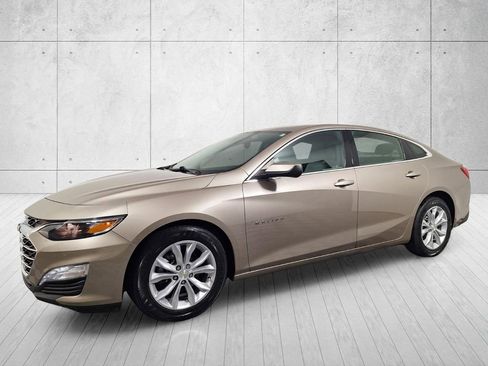 Used 2024 Chevrolet Malibu LT FWD image 1