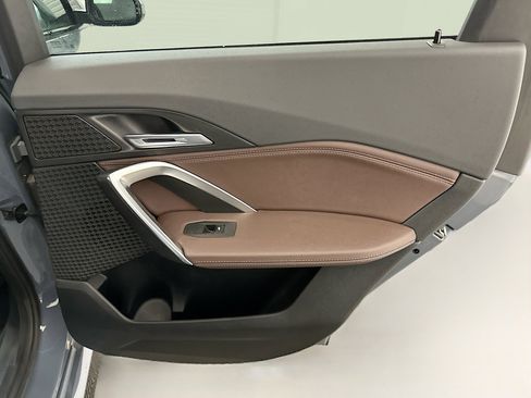 Used 2023 BMW X1 xDrive28i w/ M Sport Package image 33