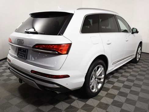 Used 2025 Audi Q7 2.0T Premium image 6