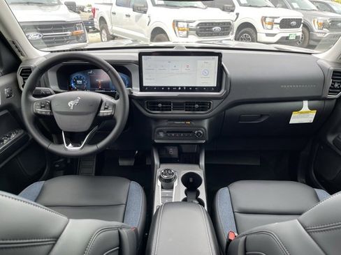 New 2025 Ford Bronco Sport Outer Banks image 7