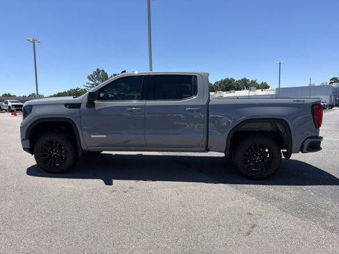 Used 2024 GMC Sierra 1500 Elevation AWD/4WD image 9