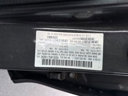 Used 2017 MAZDA MAZDA3 Touring image 20