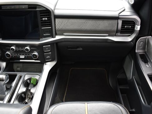 Used 2022 Ford F150 Platinum w/ Equipment Group 701A High image 40