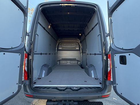 New 2026 Mercedes-Benz Sprinter 144 Cargo image 10