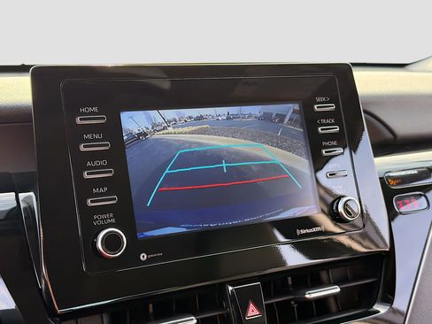 Used 2024 Toyota Camry SE image 18