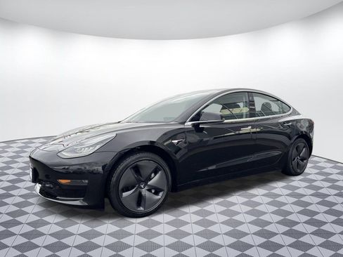 Used 2018 Tesla Model 3 Long Range image 3
