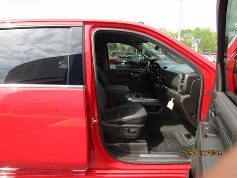 Certified 2024 Chevrolet Silverado 3500 LTZ w/ LTZ Premium Package image 25