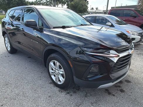 Used 2020 Chevrolet Blazer LT FWD image 3