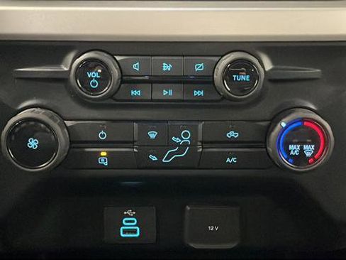 Used 2023 Ford F250 XL AWD/4WD image 17
