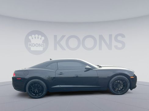 Used 2015 Chevrolet Camaro LT w/ 1LT Preferred Package image 8