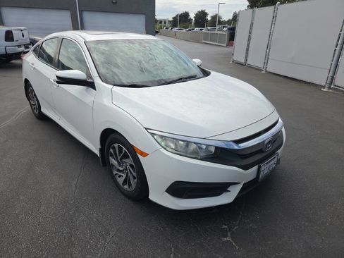 Used 2016 Honda Civic EX image 7