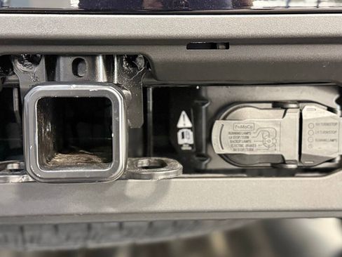 New 2026 Ford Expedition Active AWD/4WD image 33