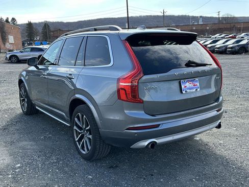Used 2018 Volvo XC90 T5 Momentum w/ Convenience Package image 6