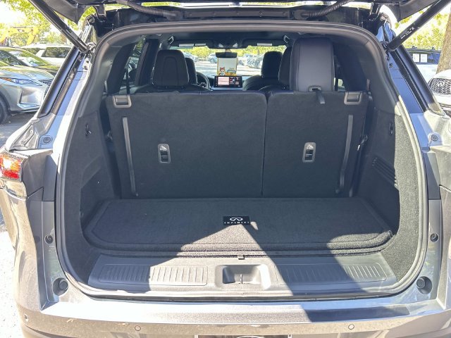Certified 2026 INFINITI QX60 Sport w/ Dark Cargo Package AWD/4WD image 13