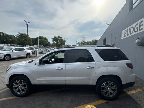 Used 2016 GMC Acadia SLT w/ Technology Package AWD/4WD image 3