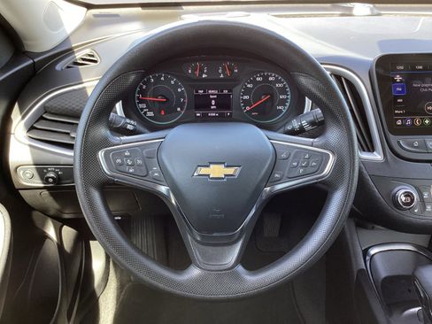 Used 2024 Chevrolet Malibu LT image 15