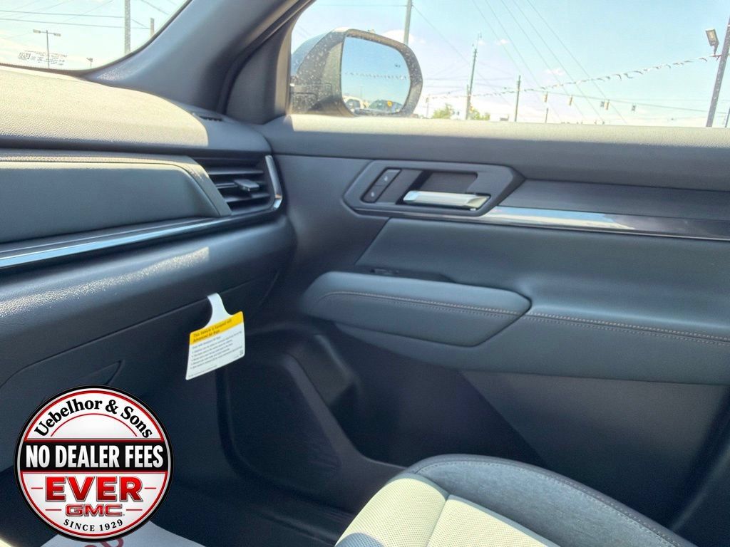 New 2027 GMC Terrain AT4 w/ Convenience Package III AWD/4WD image 33