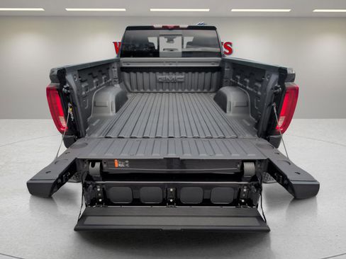 Used 2026 GMC Sierra 1500 Denali image 15
