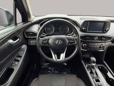 Used 2019 Hyundai Santa Fe SE image 8