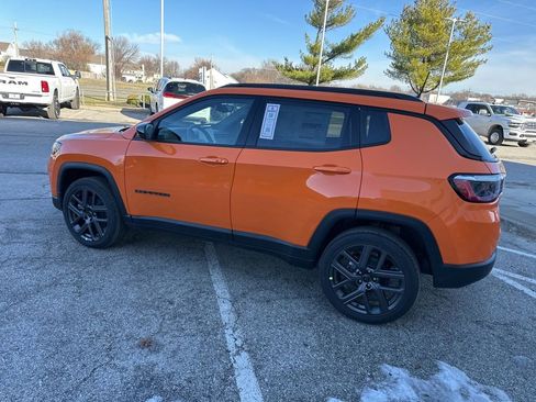 New 2026 Jeep Compass Latitude image 20
