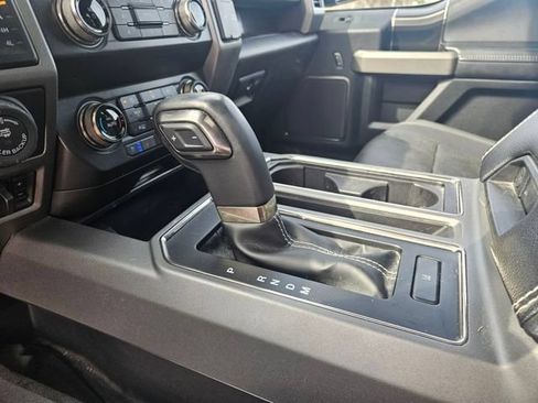 Used 2019 Ford F150 Raptor w/ Equipment Group 802A Luxury AWD/4WD image 22