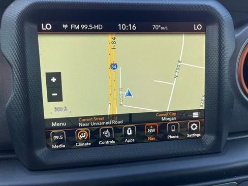 Used 2023 Jeep Gladiator Mojave w/ Cold Weather Group image 19