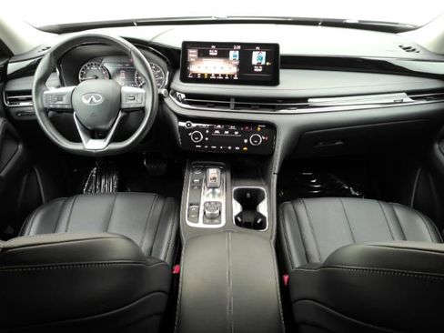 Used 2025 INFINITI QX60 Pure FWD image 3