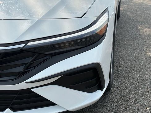 New 2026 Hyundai Elantra SE FWD image 20