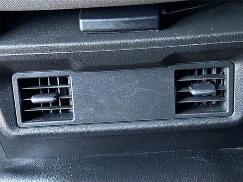 Used 2022 Chevrolet Silverado 2500 W/T w/ WT Convenience Package image 25