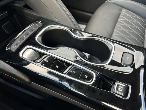 Used 2023 Buick Envision Avenir image 20