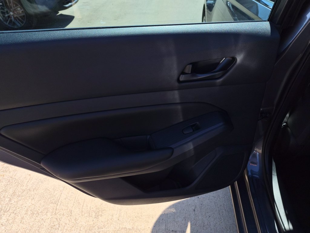 Certified 2024 Nissan Altima 2.5 S FWD image 12