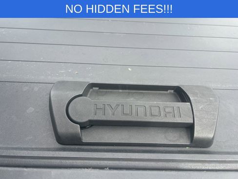 Used 2023 Hyundai Santa Cruz SEL Premium AWD/4WD image 8