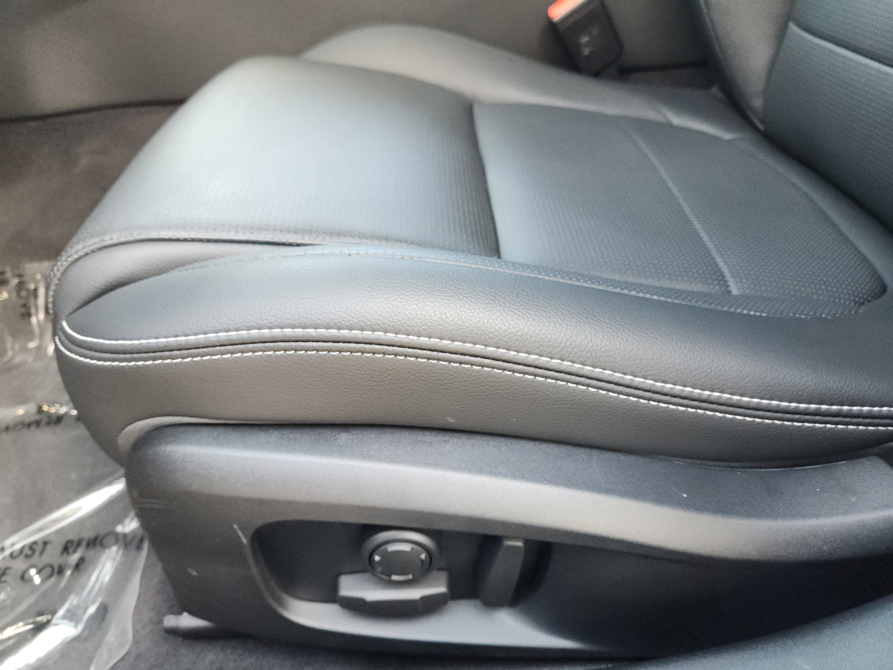 Certified 2024 Jaguar XF R-Dynamic SE AWD/4WD image 20