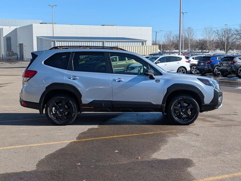 Used 2025 Subaru Forester Wilderness w/ Wilderness Package image 8