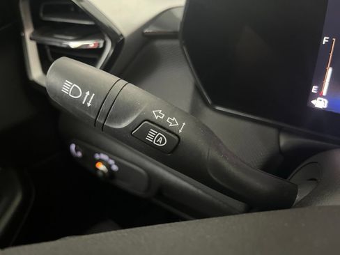 Used 2025 Chevrolet TrailBlazer LS w/ LS Convenience Package FWD image 60